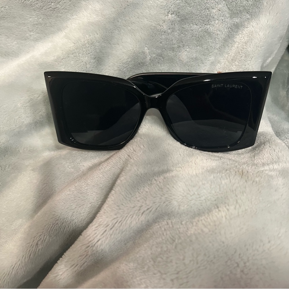 Saint Laurent Black sunglasses